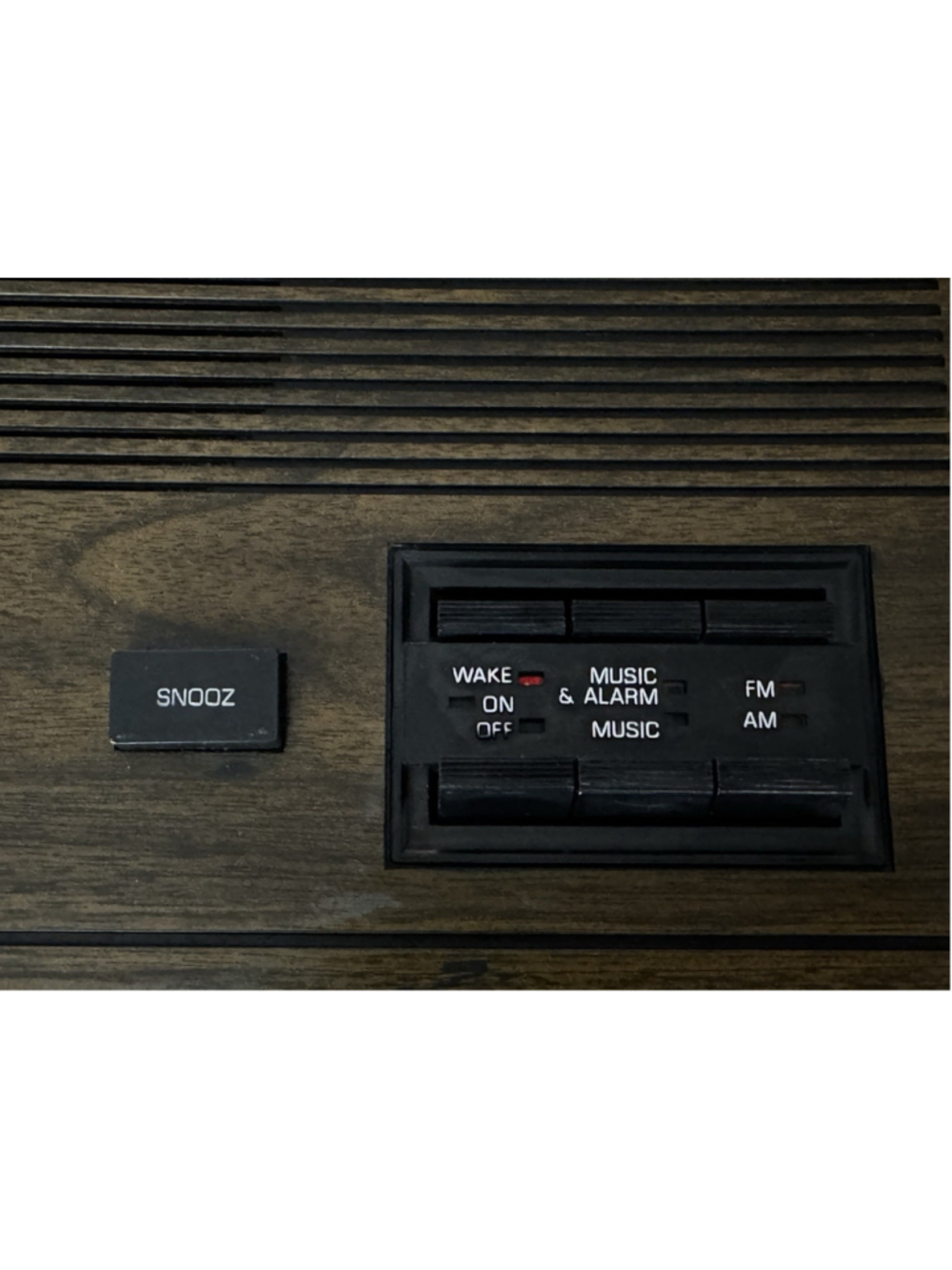 Vintage 1970s GE C4331B Flip Clock AM/FM Alarm Radio TESTED WORKING Woodgrain - Picture 7 of 15